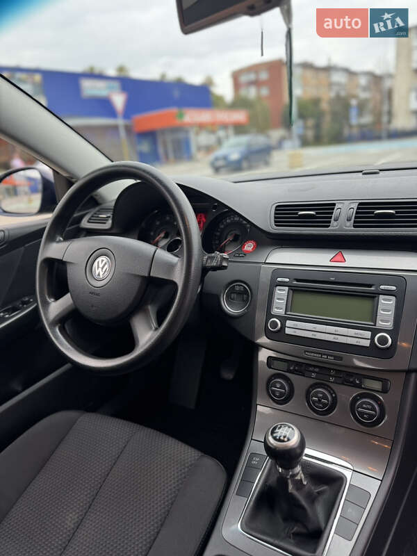 Универсал Volkswagen Passat 2007 в Калуше