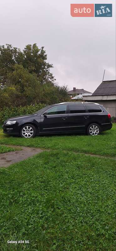 Универсал Volkswagen Passat 2006 в Калуше