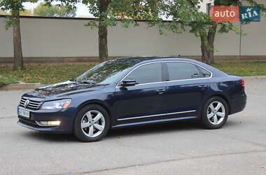 Седан Volkswagen Passat 2015 в Дніпрі