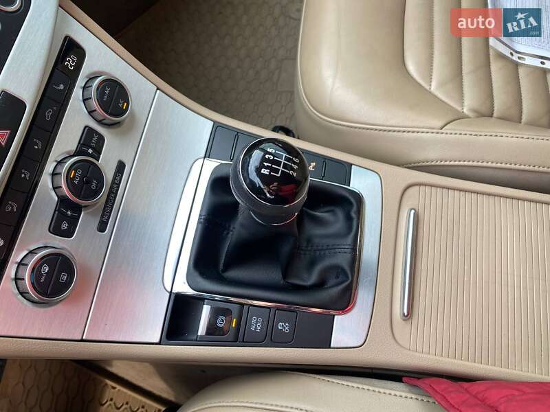 Универсал Volkswagen Passat 2013 в Львове