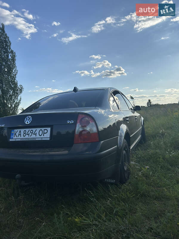 Седан Volkswagen Passat 2003 в Киеве фото 6 Седан Volkswagen Passat 2003 в Киеве