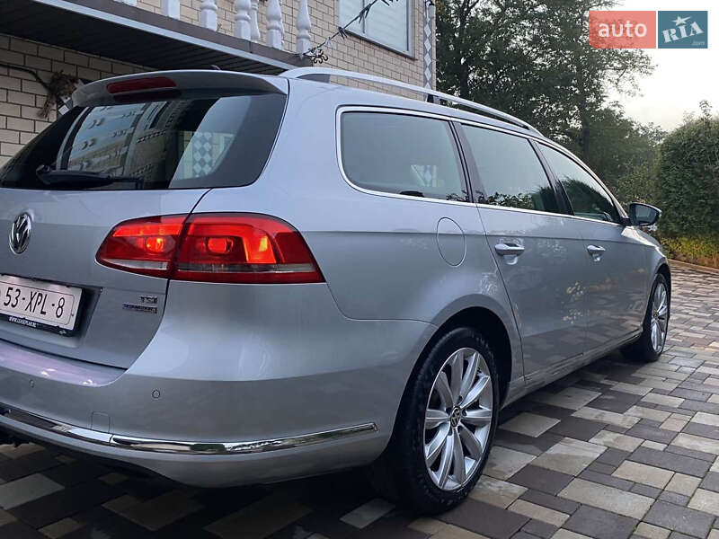 Универсал Volkswagen Passat 2012 в Бучаче