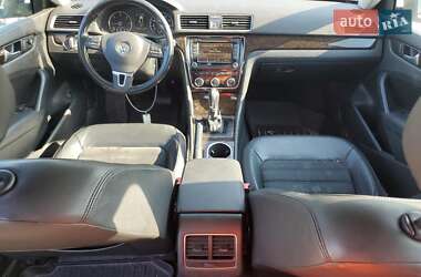 Седан Volkswagen Passat 2015 в 