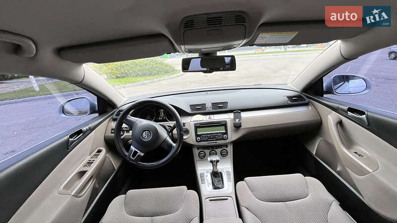 Универсал Volkswagen Passat 2009 в Кропивницком