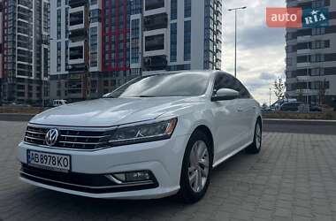 Седан Volkswagen Passat 2018 в Виннице