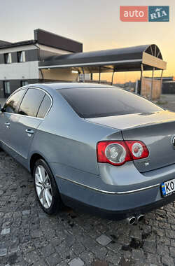 Седан Volkswagen Passat 2010 в 