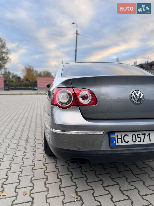 Седан Volkswagen Passat 2007 в Дрогобичі