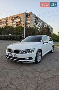 Универсал Volkswagen Passat 2016 в Славянске
