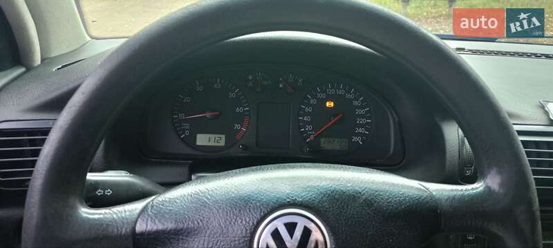 Седан Volkswagen Passat 1998 в Сновске фото 15 Седан Volkswagen Passat 1998 в Сновске