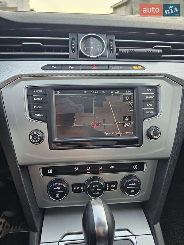 Универсал Volkswagen Passat 2016 в Славянске