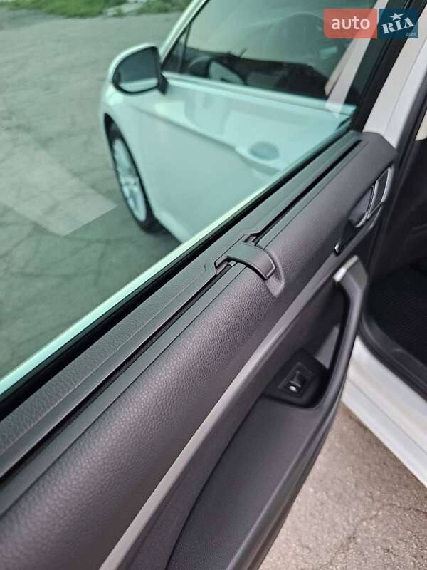 Универсал Volkswagen Passat 2016 в Славянске