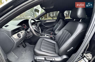 Седан Volkswagen Passat 2021 в 