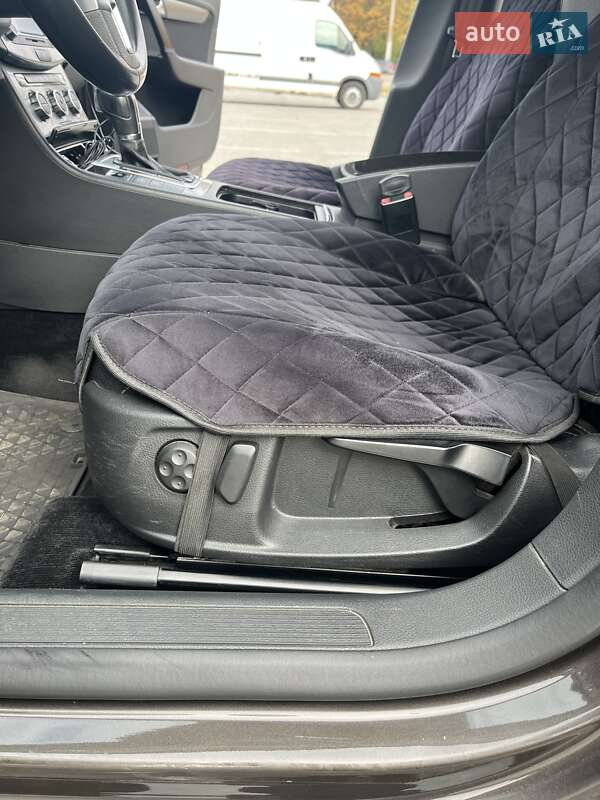 Седан Volkswagen Passat 2011 в Запорожье