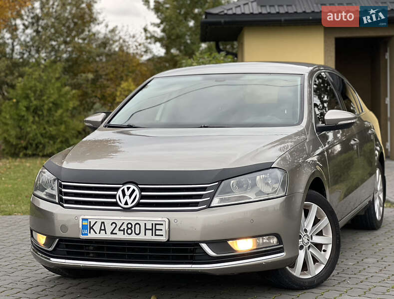 Седан Volkswagen Passat 2012 в Коломиї