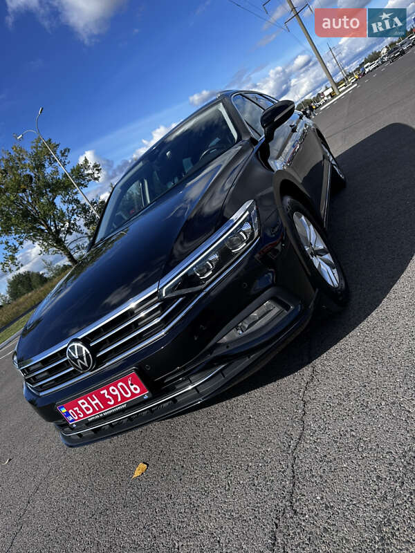 Универсал Volkswagen Passat 2020 в Луцке фото 2 Универсал Volkswagen Passat 2020 в Луцке