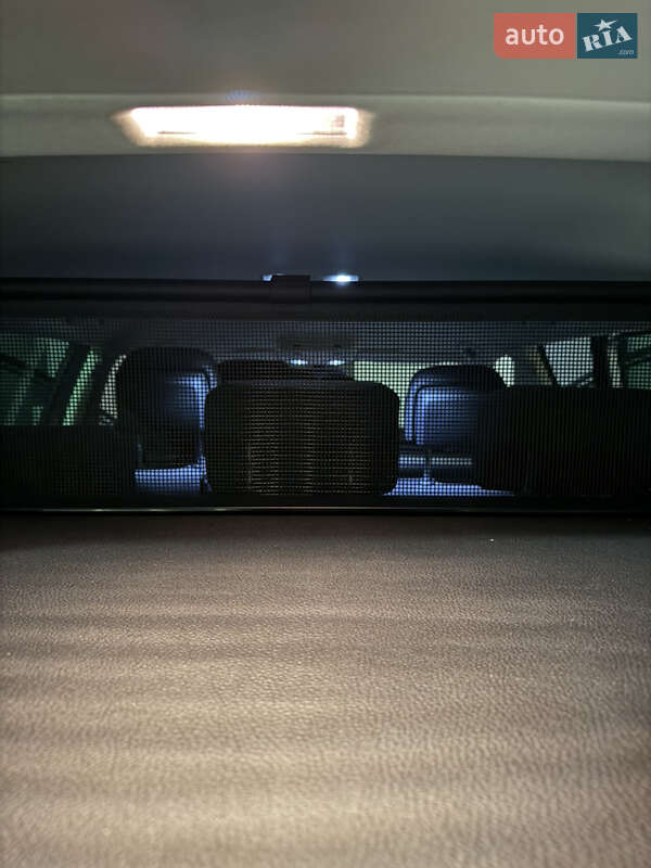 Універсал Volkswagen Passat 2017 в Києві фото 19 Універсал Volkswagen Passat 2017 в Києві