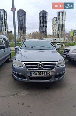 Универсал Volkswagen Passat 2010 в 