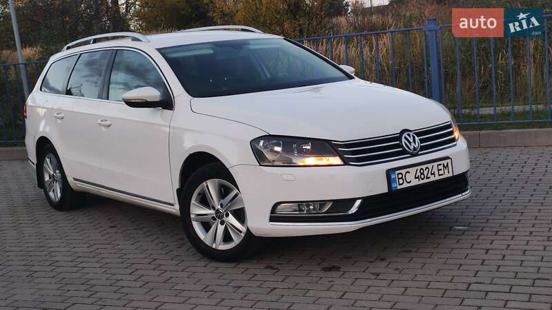 Універсал Volkswagen Passat 2012 в Дрогобичі