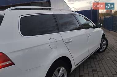 Универсал Volkswagen Passat 2012 в 