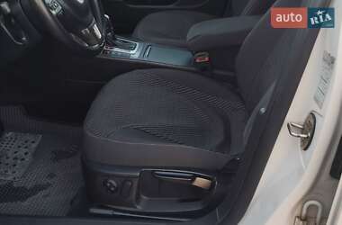 Универсал Volkswagen Passat 2012 в 