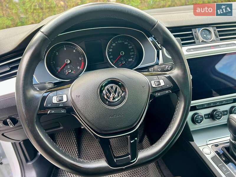 Седан Volkswagen Passat 2017 в Полтаве фото 54 Седан Volkswagen Passat 2017 в Полтаве