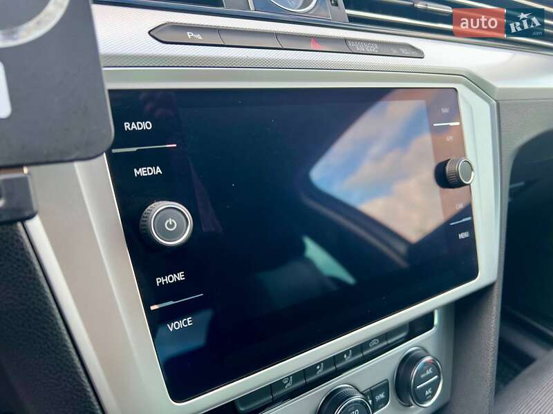 Седан Volkswagen Passat 2017 в Полтаве фото 57 Седан Volkswagen Passat 2017 в Полтаве