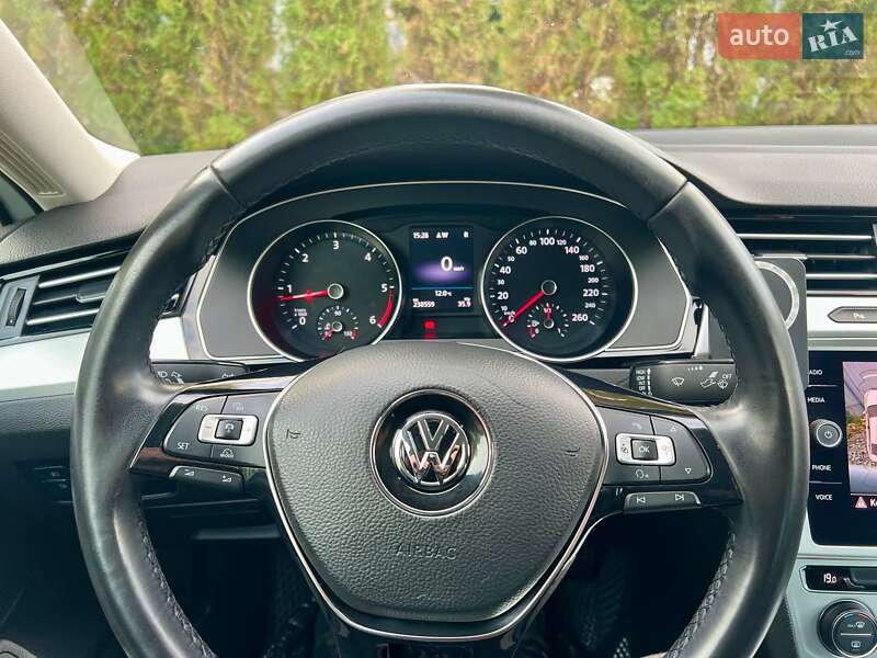 Седан Volkswagen Passat 2017 в Полтаве фото 93 Седан Volkswagen Passat 2017 в Полтаве