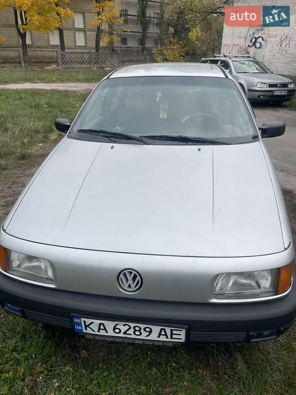 Седан Volkswagen Passat 1989 в Киеве фото 2 Седан Volkswagen Passat 1989 в Киеве
