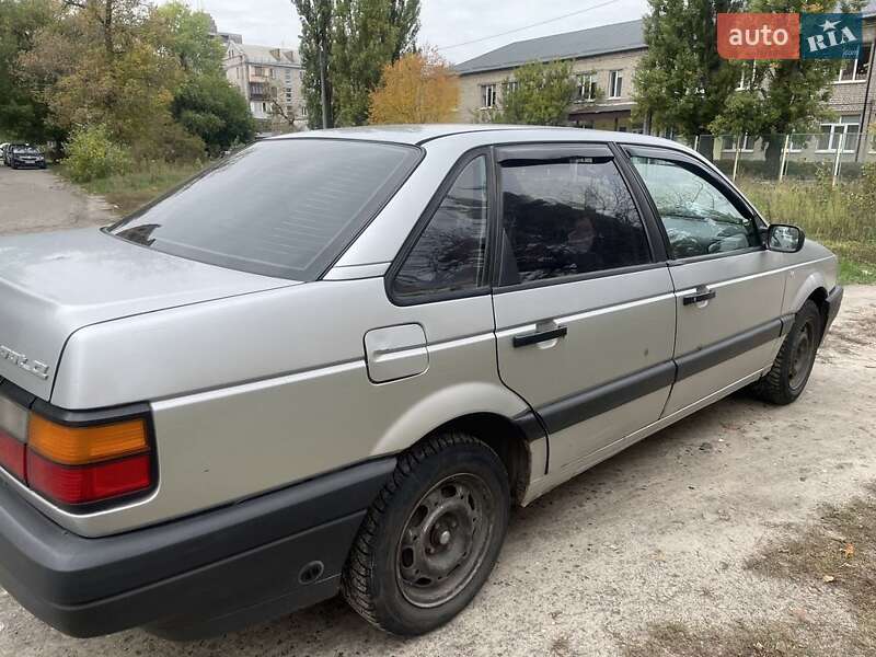 Седан Volkswagen Passat 1989 в Киеве фото 12 Седан Volkswagen Passat 1989 в Киеве