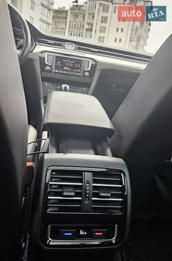 Универсал Volkswagen Passat 2016 в 