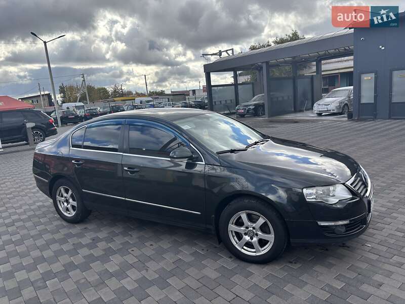 Седан Volkswagen Passat 2008 в Хоролі