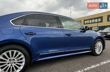 Седан Volkswagen Passat 2017 в 