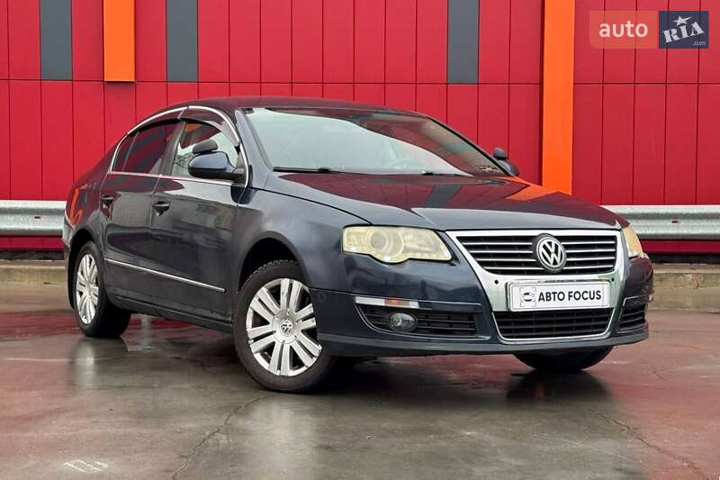 Седан Volkswagen Passat 2006 в Києві
