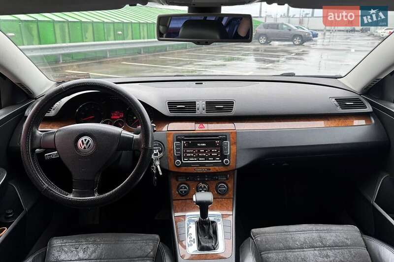 Седан Volkswagen Passat 2006 в Києві
