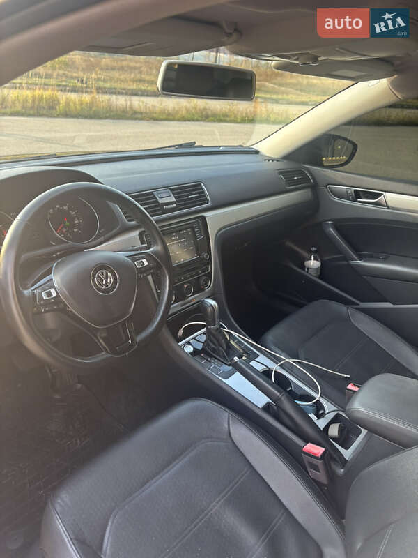 Седан Volkswagen Passat 2018 в Харкові фото 8 Седан Volkswagen Passat 2018 в Харкові