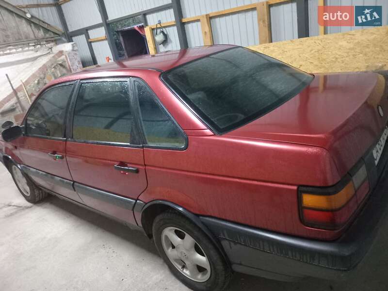 Седан Volkswagen Passat 1988 в Чернобае фото 7 Седан Volkswagen Passat 1988 в Чернобае