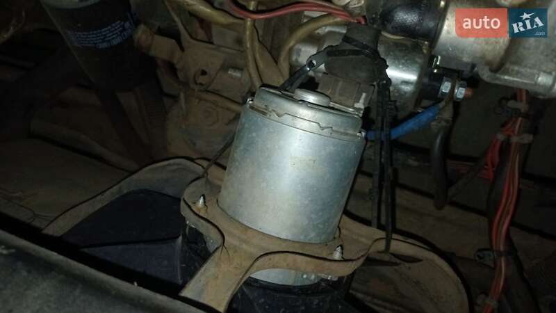 Седан Volkswagen Passat 1988 в Чернобае фото 25 Седан Volkswagen Passat 1988 в Чернобае