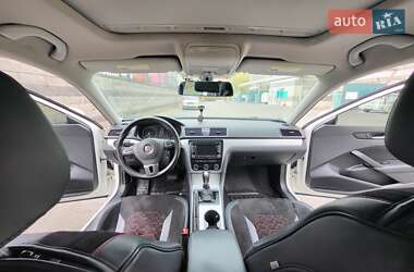 Седан Volkswagen Passat 2012 в 