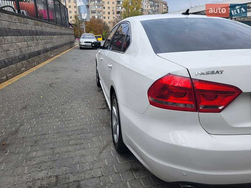 Седан Volkswagen Passat 2012 в Одесі фото 7 Седан Volkswagen Passat 2012 в Одесі
