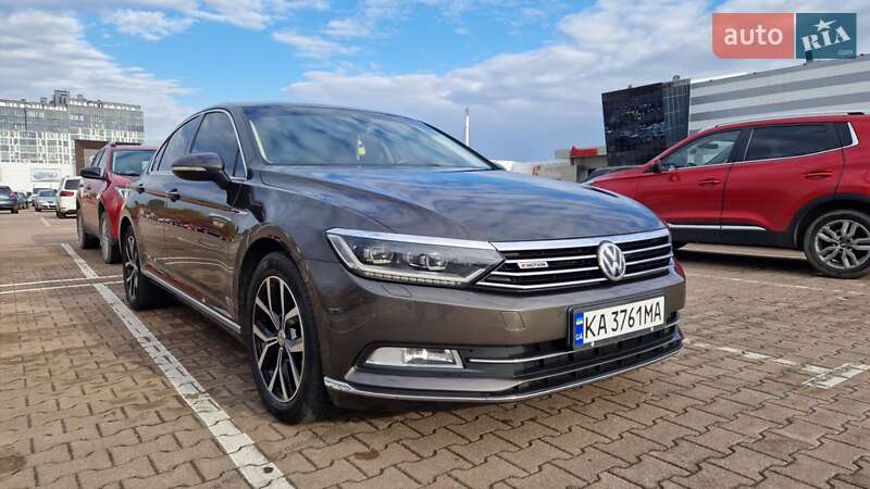 Седан Volkswagen Passat 2016 в Житомире фото 14 Седан Volkswagen Passat 2016 в Житомире