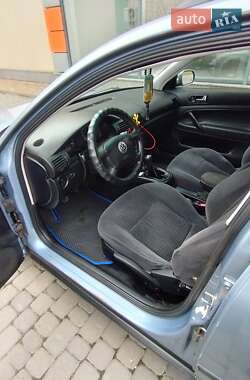Универсал Volkswagen Passat 1997 в 