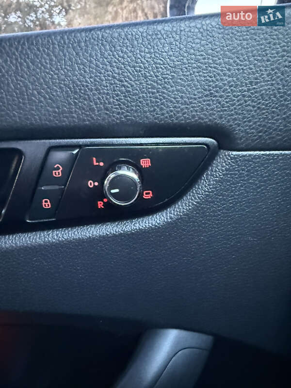 Седан Volkswagen Passat 2015 в Дніпрі фото 47 Седан Volkswagen Passat 2015 в Дніпрі