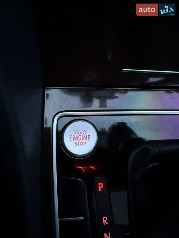 Седан Volkswagen Passat 2015 в Дніпрі фото 53 Седан Volkswagen Passat 2015 в Дніпрі