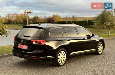 Универсал Volkswagen Passat 2021 в 