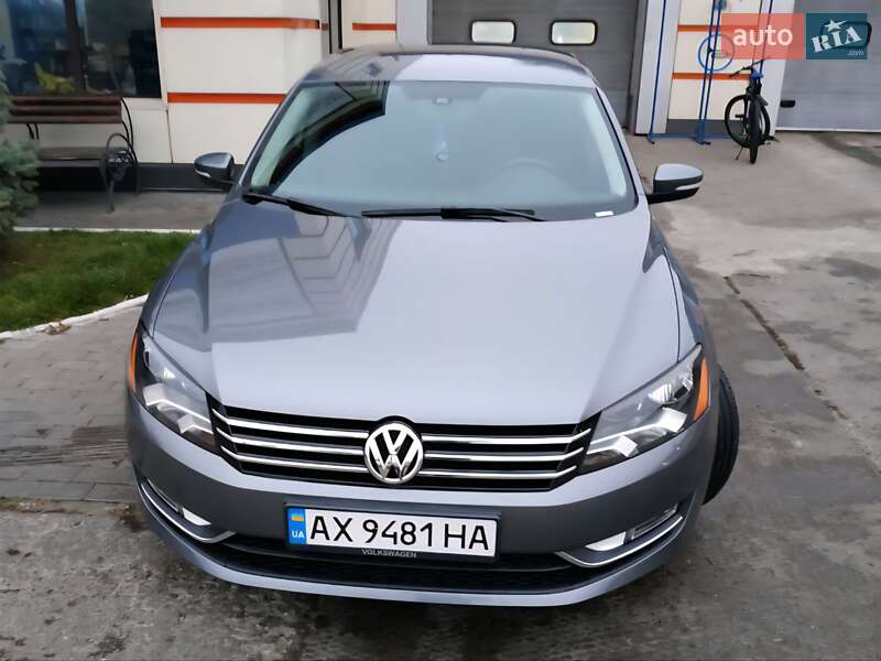 Седан Volkswagen Passat 2015 в Харькове