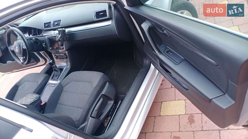 Универсал Volkswagen Passat 2011 в Шептицькому фото 20 Универсал Volkswagen Passat 2011 в Шептицькому