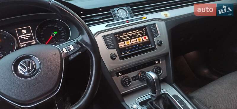 Универсал Volkswagen Passat 2016 в Коломые фото 2 Универсал Volkswagen Passat 2016 в Коломые