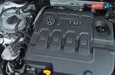 Универсал Volkswagen Passat 2016 в 