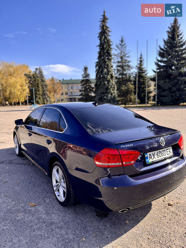 Седан Volkswagen Passat 2014 в Лозовой