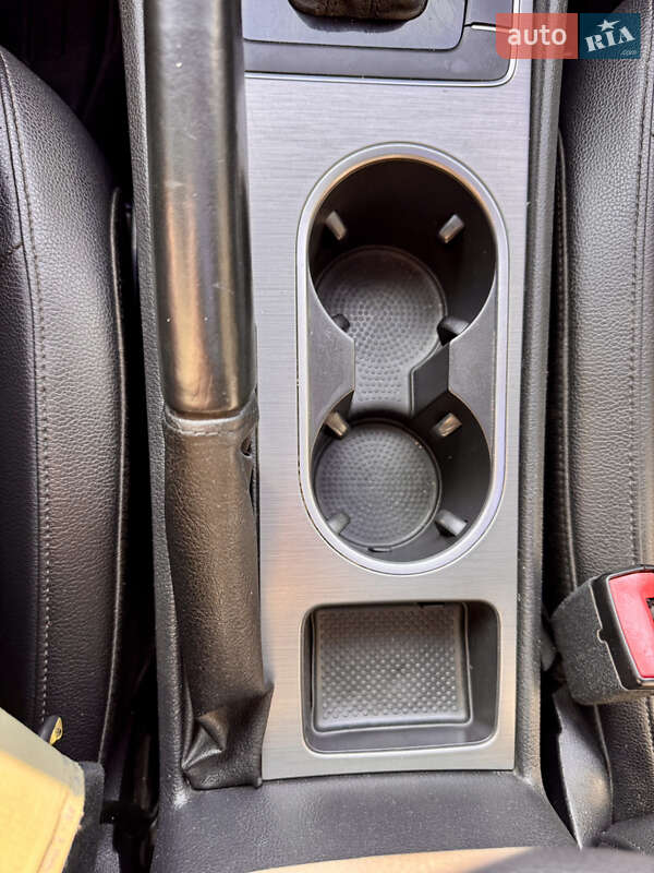 Седан Volkswagen Passat 2014 в Лозовой